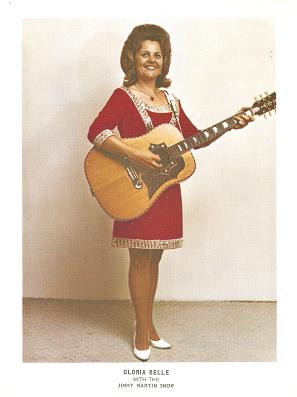 Item #034389 PROFESSIONAL, FULL-COLOR PHOTOGRAPH OF GLORIA BELLE:; American country singer with...