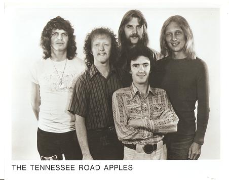 Item #035612 PROFESSIONAL PHOTOGRAPH OF THE TENNESSEE ROAD APPLES. Tennessee Road Apples.
